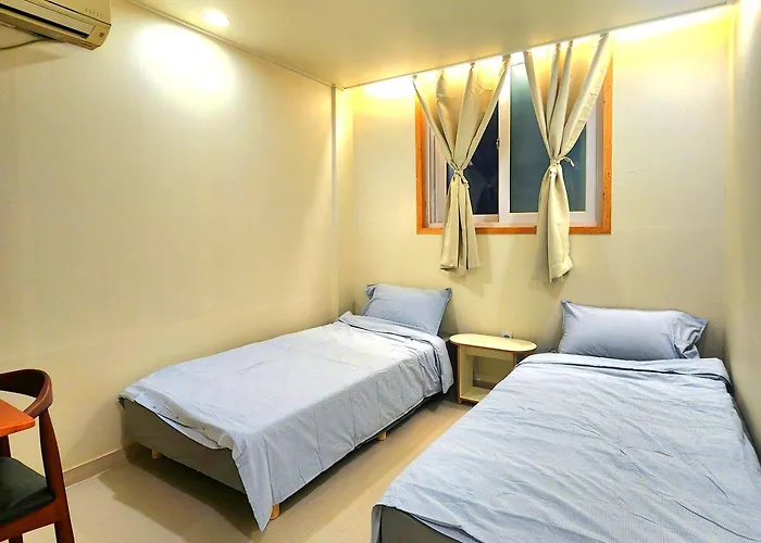 Gaga House Chungmu 3*